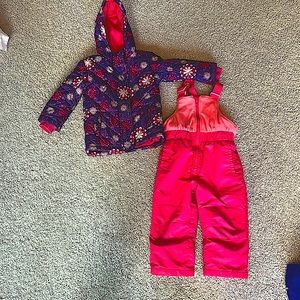 Girls 3T snow pants and jacket